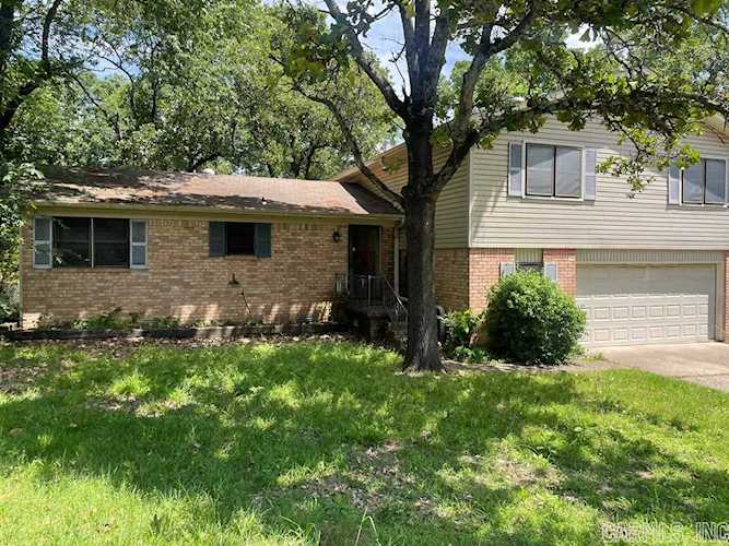 1008 Dyson Drive Sherwood, AR 72120
