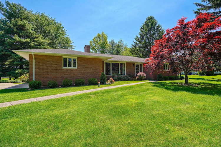 3126 Sitterley Road Canal Winchester, OH 43110