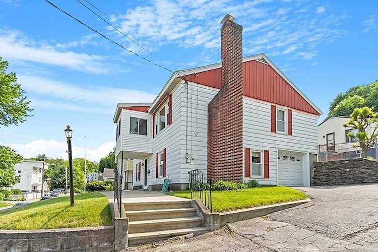 4 Hobson St in Fitchburg, MA - Century 21 New England Photo 1