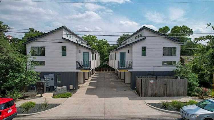 913 Duncan LN #102 Austin, TX 78705
