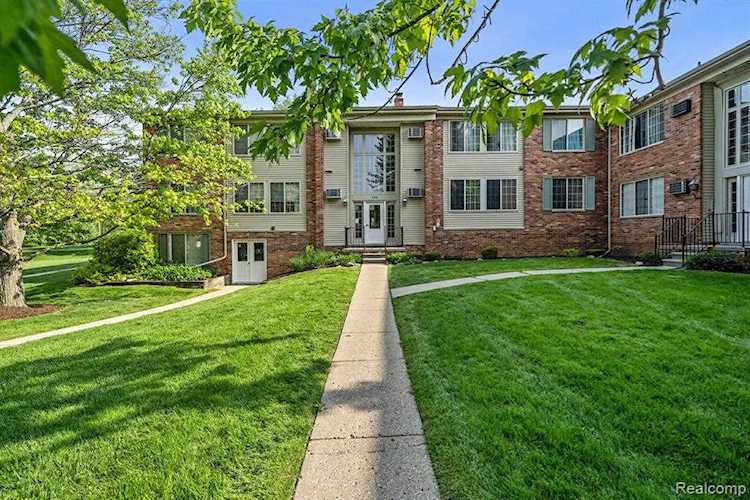500 Romeo Rochester, MI 48307