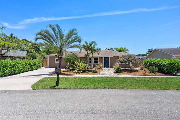 19404 Colorado Cir Boca Raton, FL 33434