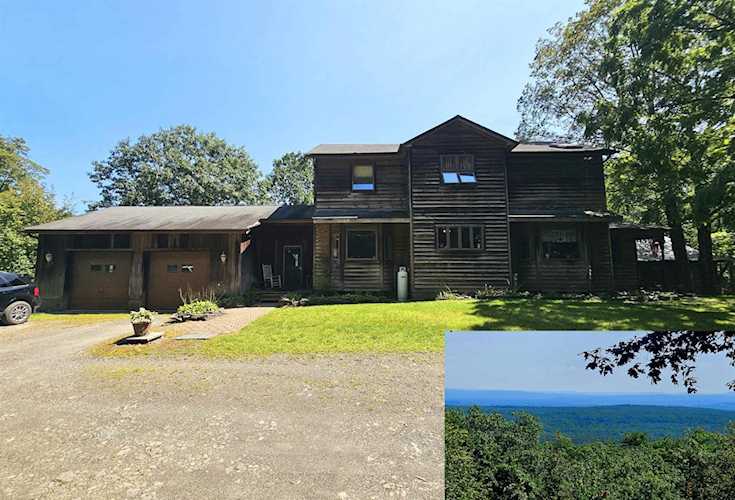 231 Manorville Rd Saugerties, NY 12477