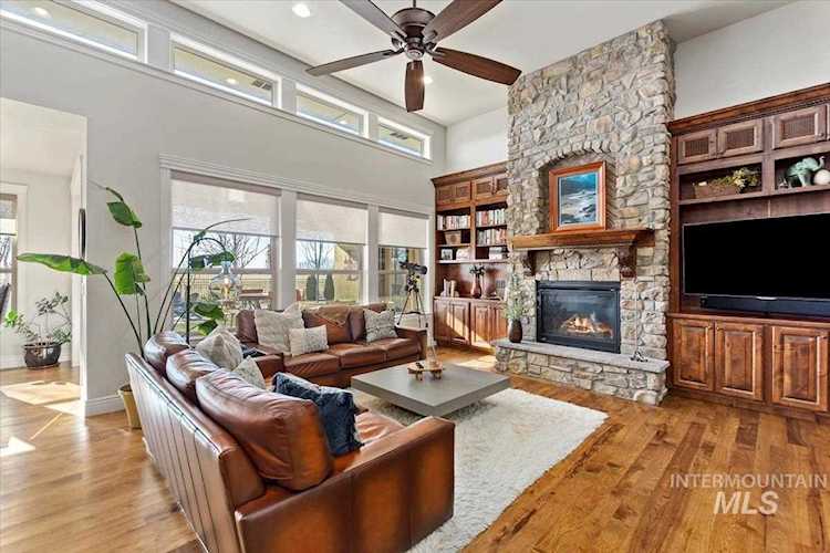 Build Idaho- Prepare to be Moved! Idaho's Ultimate Home Search Photo 1