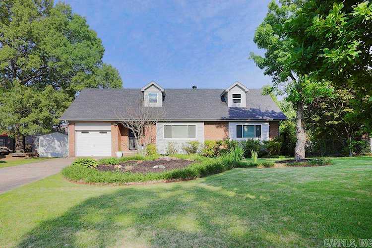 23 Willow Oak Court Little Rock, AR 72211