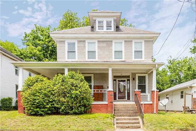 341 54th St Newport News, VA 23607