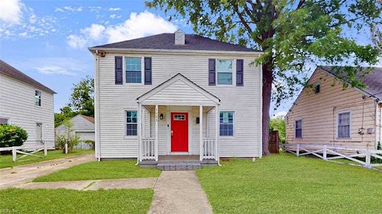 1123 18th St Newport News, VA 23607