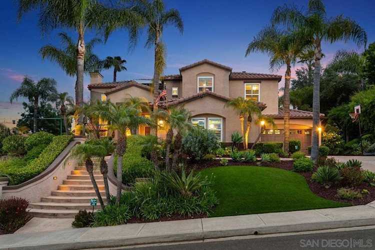 11721 Creek Bluff Dr Poway, CA 92064