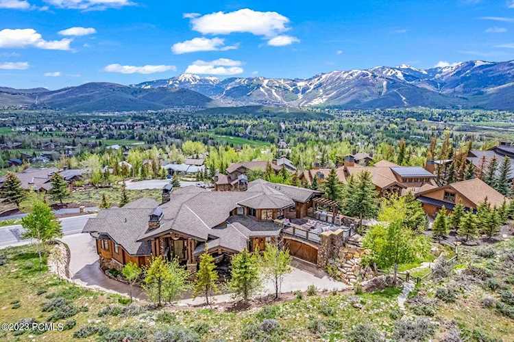 3349 Meadows Dr Park City, UT 84060