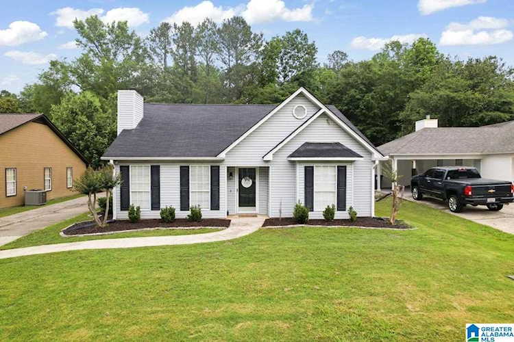 1929 Gallant Fox Drive Helena, AL 35080