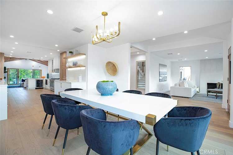 2120 N Berendo St Los Angeles, CA 90027