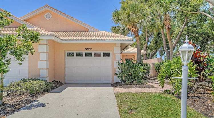 1200 Berkshire CIRCLE Venice, FL 34292