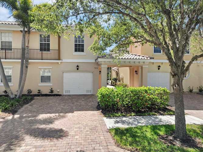 7912 Bergamo Ave Sarasota, FL 34238