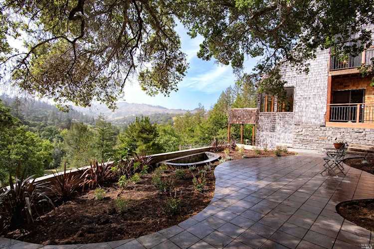 96 Laurel Avenue Woodacre, CA 94973