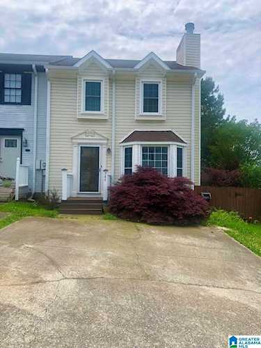 384 Jamestown Manor Drive Gardendale, AL 35071