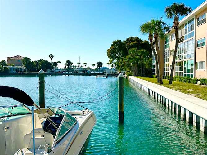 6061 2nd St E #35 St. Pete Beach, FL 33706