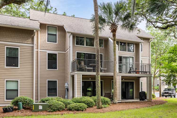 171 High Hammock Villas Dr Johns Island, SC 29455