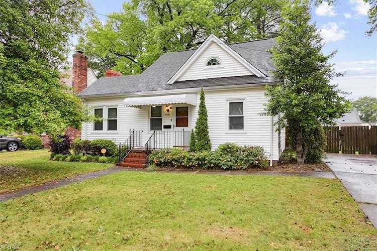 4216 Race St Portsmouth, VA 23707