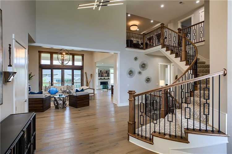 4740 W 157th St Overland Park, KS 66224