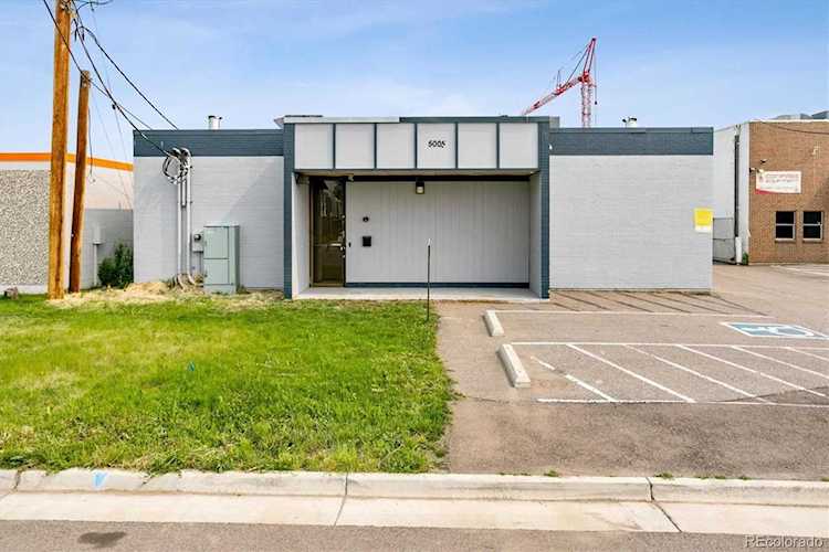 5005 E 39th Ave Denver, CO 80207