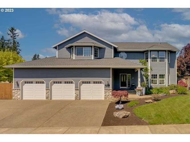 4817 NE Wrenwood LN Hillsboro, OR 97124