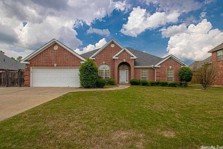 139 Marseille Dr Maumelle, AR 72113