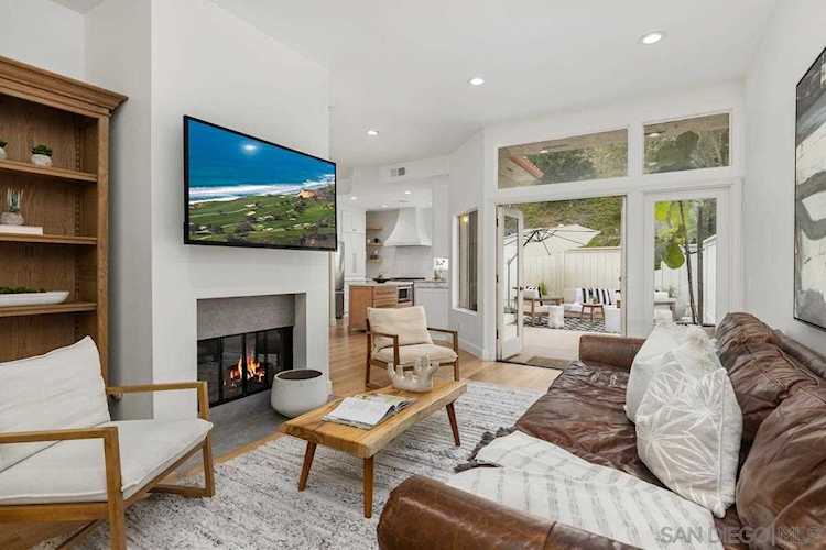 5835 Caminito Del Estio La Jolla, CA 92037