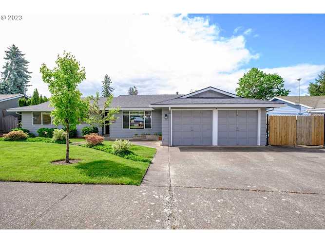 1916 Meadowlark DR Salem, OR 97301