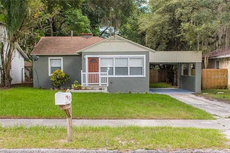 2013 E Henry Ave Tampa, FL 33610