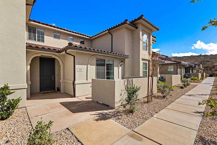 1185 N Dorado Washington, UT 84780