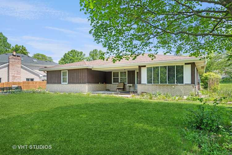 10S513 Madison St Burr Ridge, IL 60527
