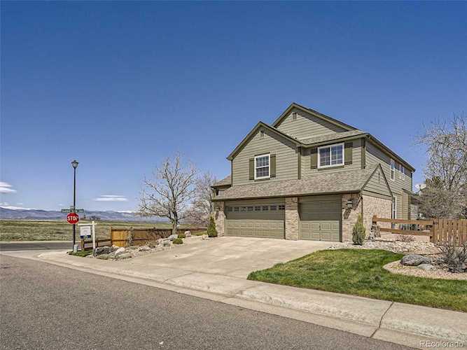 2211 Briargrove Dr Highlands Ranch, CO 80126