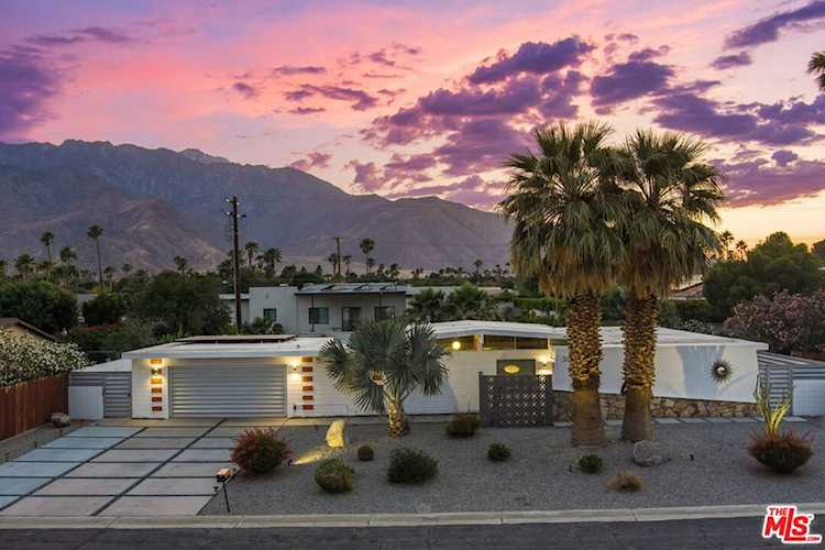 3005 N Biskra Rd Palm Springs, CA 92262