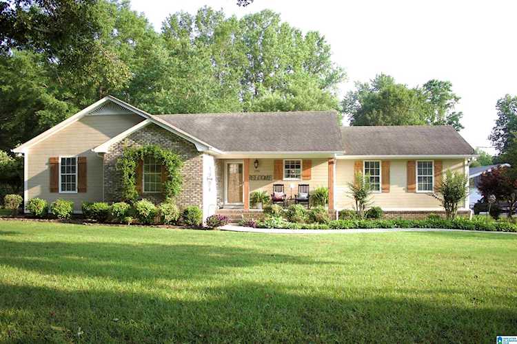 1294 Mcconnell Lane Mount Olive, AL 35117