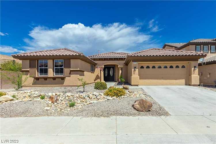 673 Kew Gardens Dr Las Vegas, NV 89178