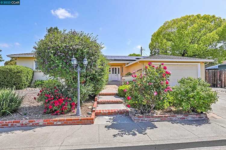 4351 Fairwood Ct Concord, CA 94521