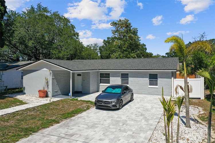 6206 S Adelia Ave Tampa, FL 33616