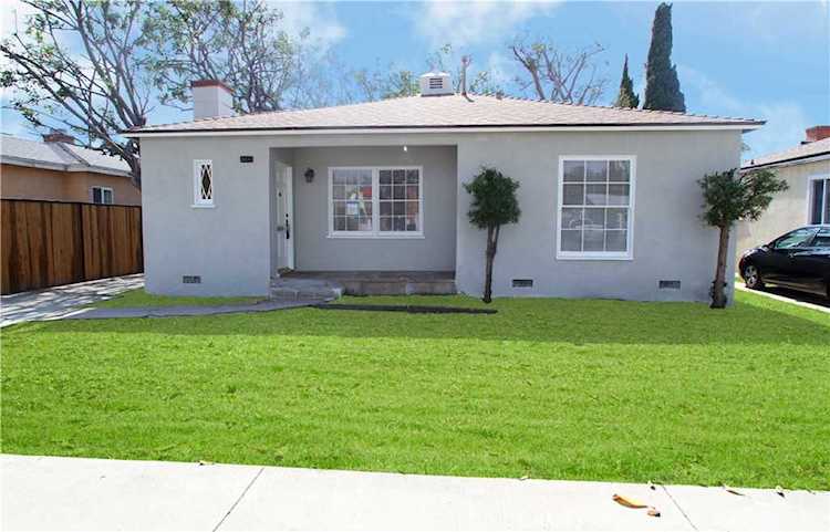 2811 Magnolia Ave Long Beach, CA 90806