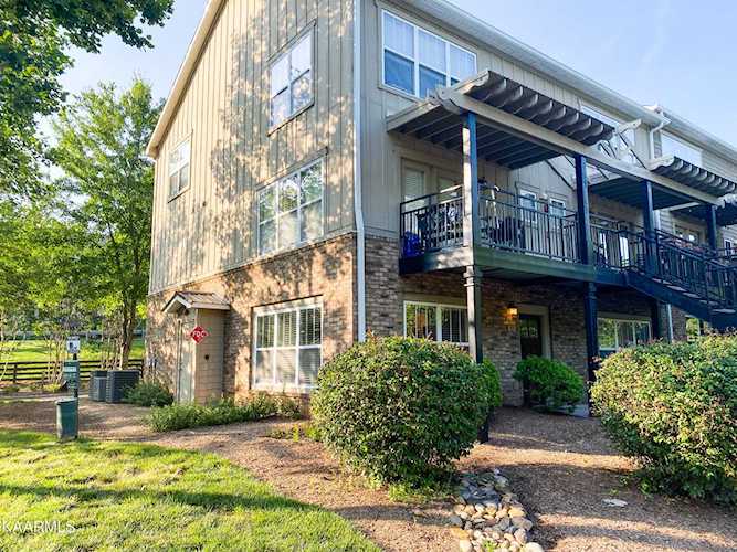 3825 Cherokee Woods Way Knoxville, TN 37920