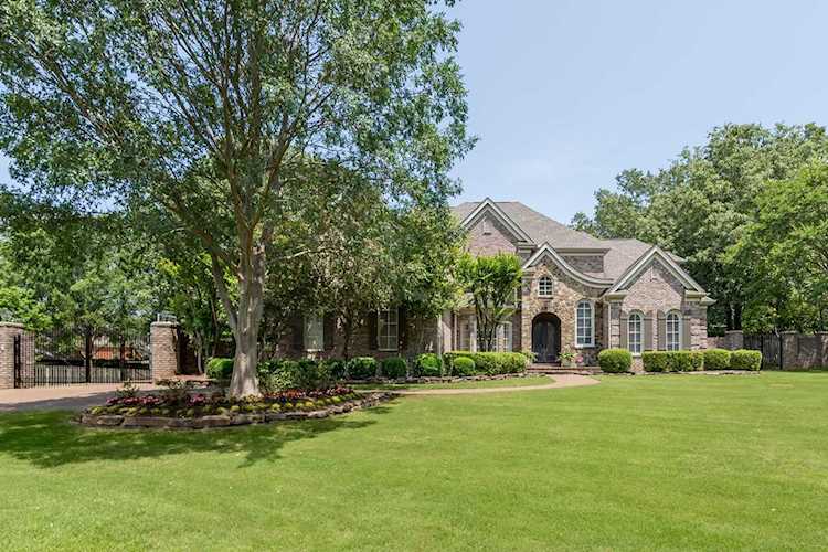8910 Winding Way Germantown, TN 38139