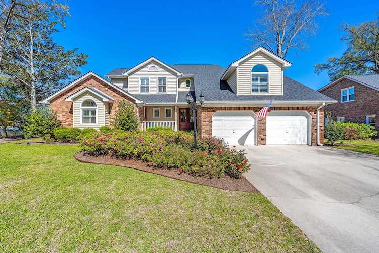 1316 Woodlake Ct Mount Pleasant, SC 29464