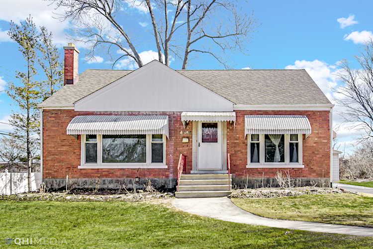 4345 Oakwood Ave Downers Grove, IL 60515
