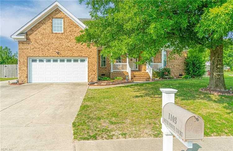 1103 Driver Pointe Ct Suffolk, VA 23435