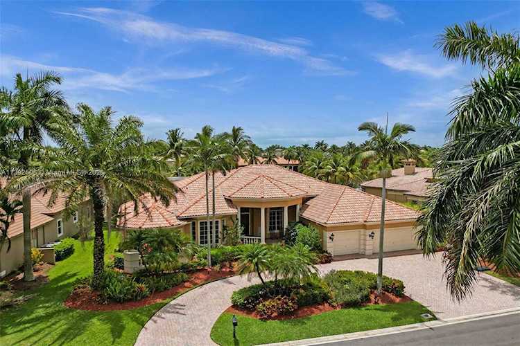 7256 NW 127th Way Parkland, FL 33076