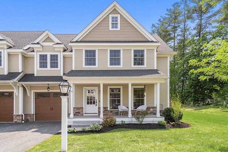 18 Taylor Cove Dr #18 Andover, MA 01810
