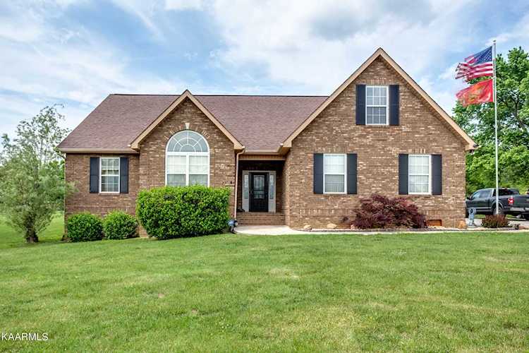 9601 Captain Smith Ln Corryton, TN 37721