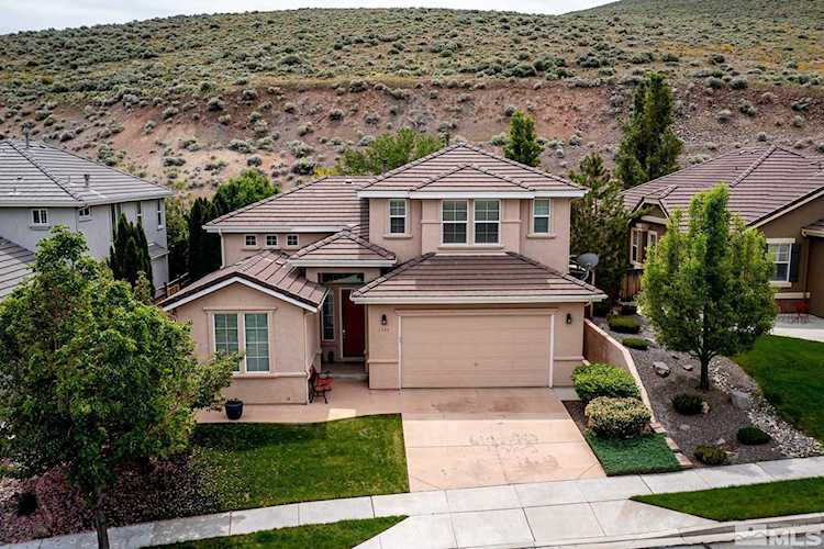 2893 Falcon Ridge Dr Sparks, NV 89436