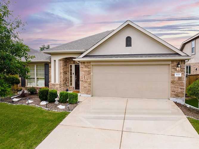 3635 Hermann ST Round Rock, TX 78681
