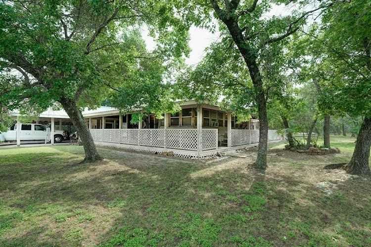 1335 County Road 264 Bertram, TX 78605