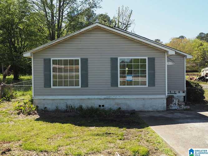 9130 W Commercial Avenue Trafford, AL 35172